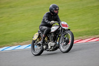 Vintage-motorcycle-club;eventdigitalimages;mallory-park;mallory-park-trackday-photographs;no-limits-trackdays;peter-wileman-photography;trackday-digital-images;trackday-photos;vmcc-festival-1000-bikes-photographs